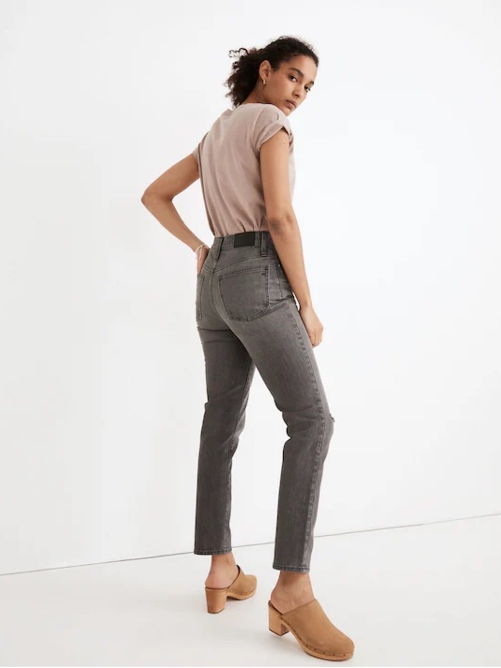Madewell The Perfect Vintage Jean in Connell Wash: Ripped Edition 27 High-Rise - Picture 3 of 13